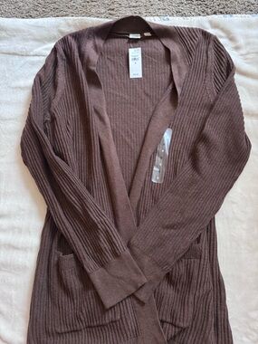 BUNDLE two Gap Women’s Ribbed Knit Cardigan in brown & olive green